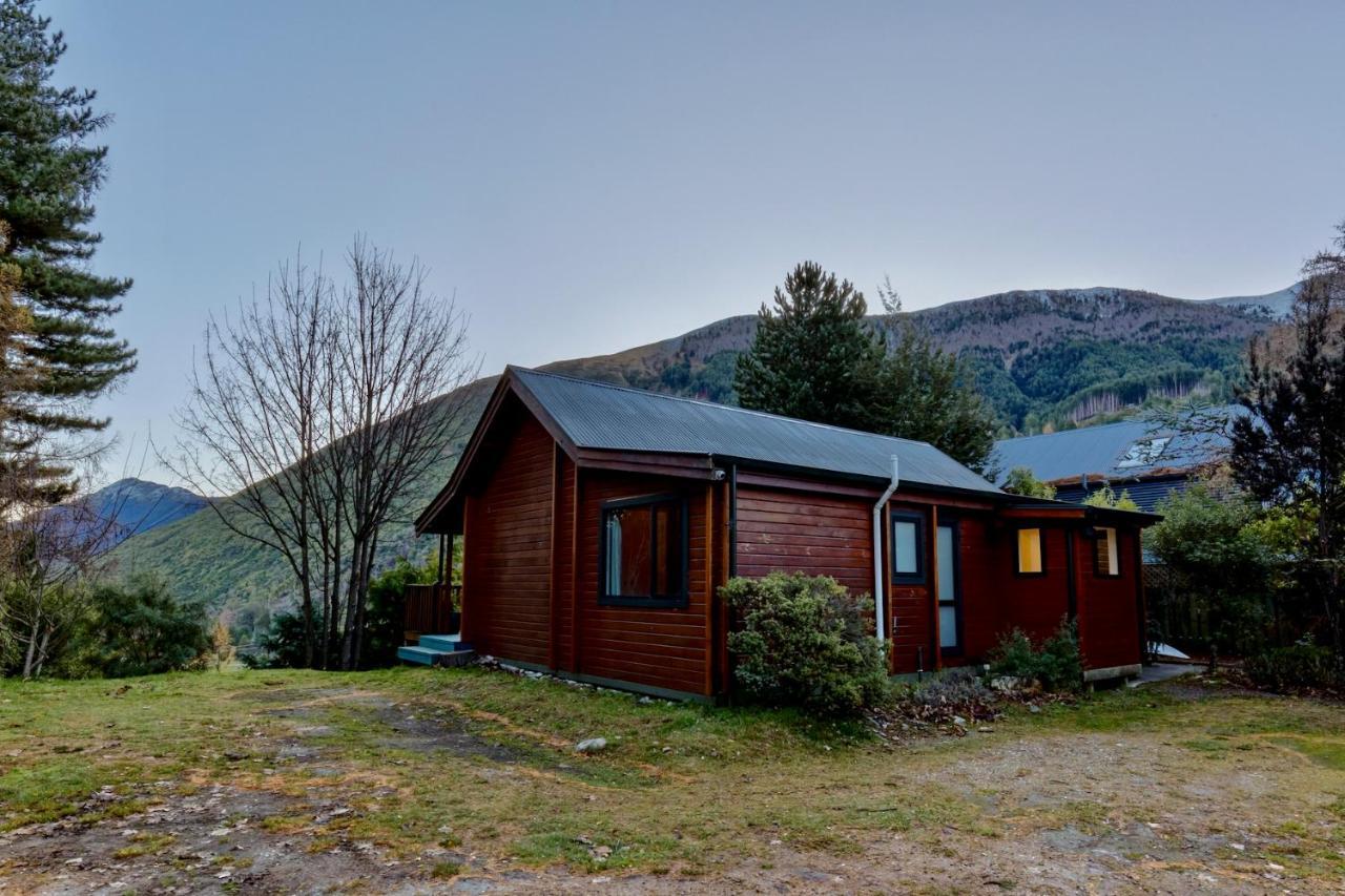 Kereru Cottage, Cosy Log Cabin, Serene Lake & Mountain Views 皇后镇 外观 照片