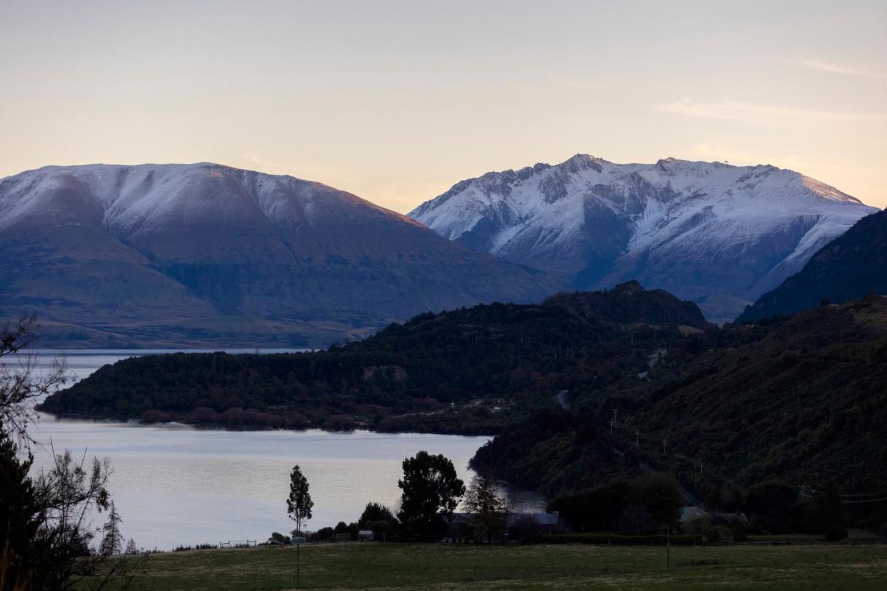 Kereru Cottage, Cosy Log Cabin, Serene Lake & Mountain Views 皇后镇 外观 照片